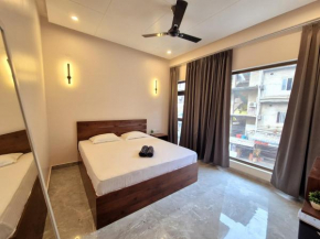 Antares Group Luxe Apartment